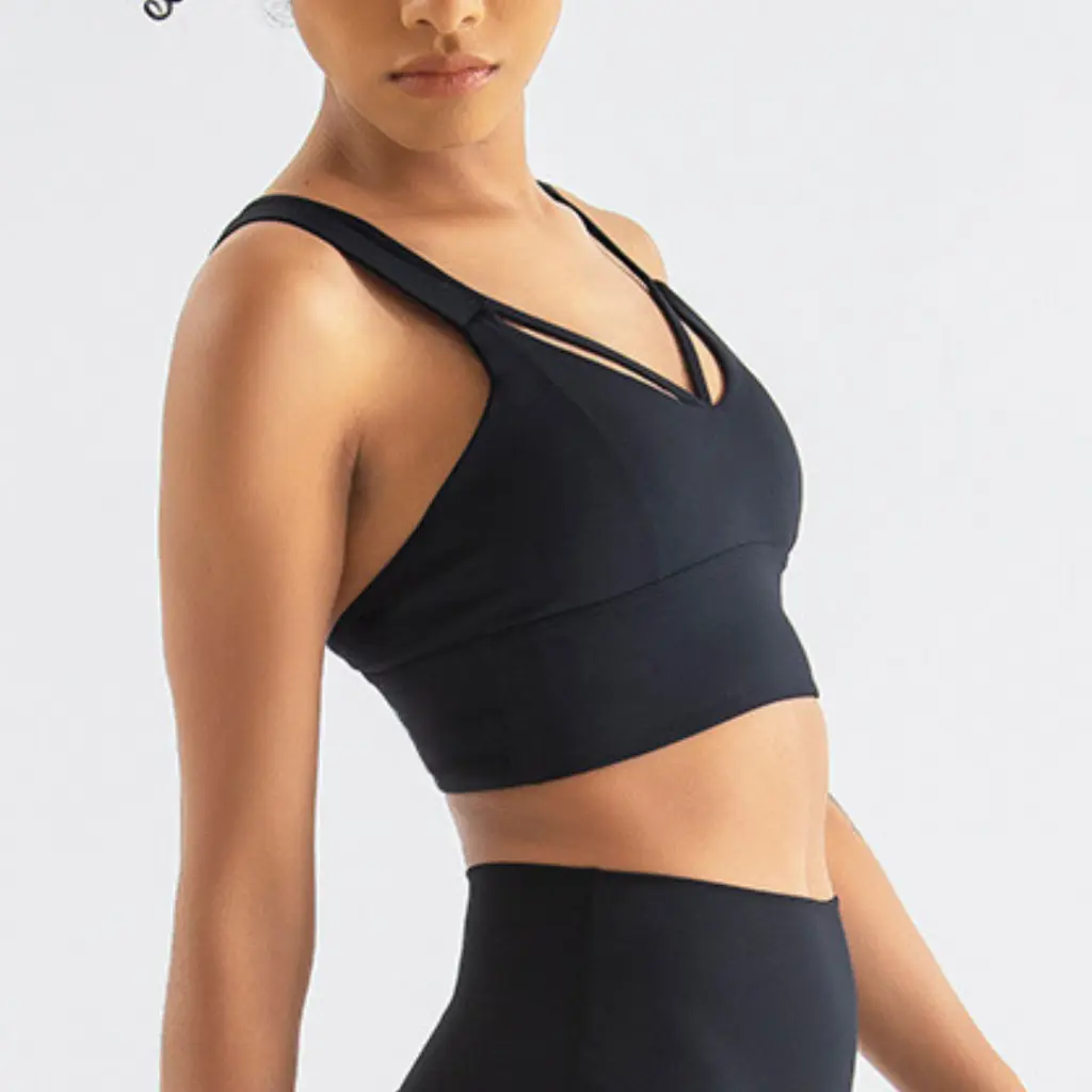 top vicky.webp
