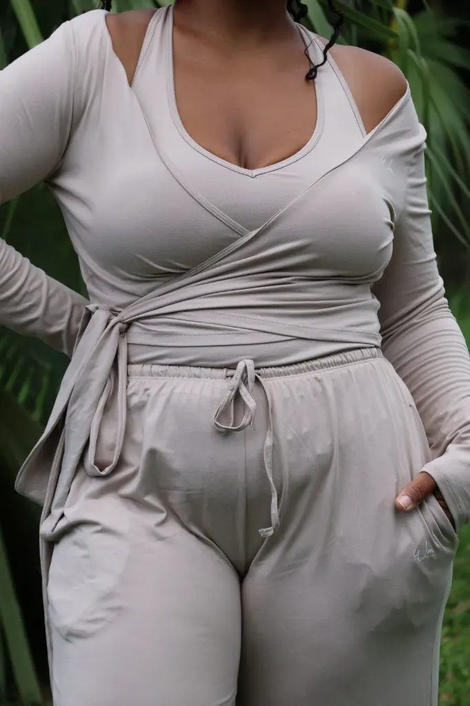 JULIA (M)