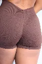 SHORT V